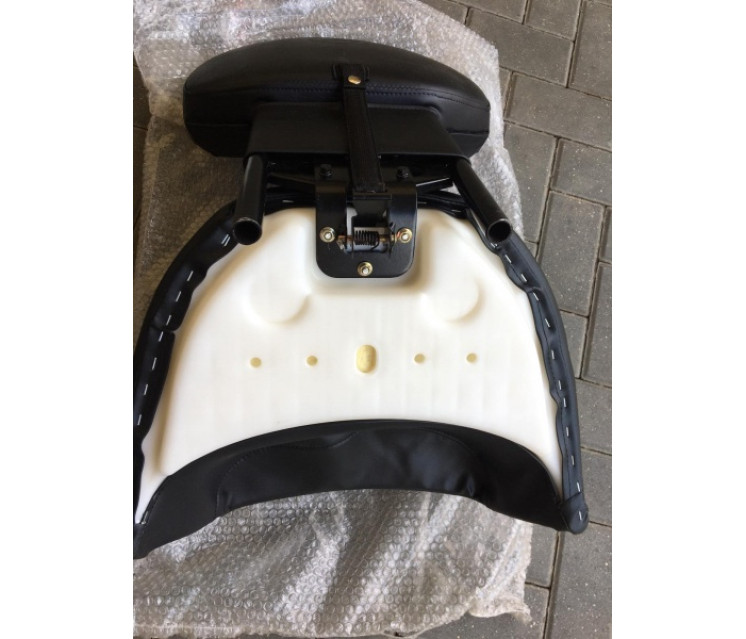 7020-132000 Rear seat & backrest assy CFMOTO X8