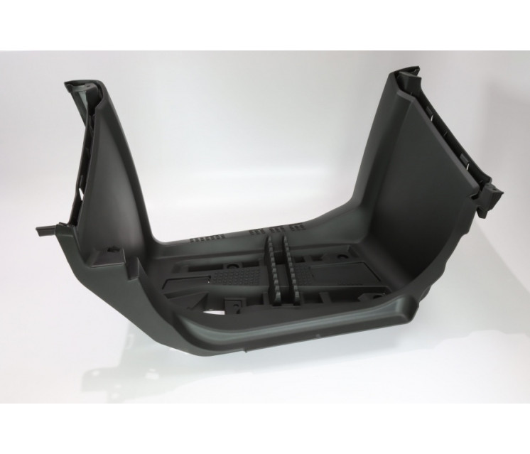 9GQ0-042032 footrest board, rh