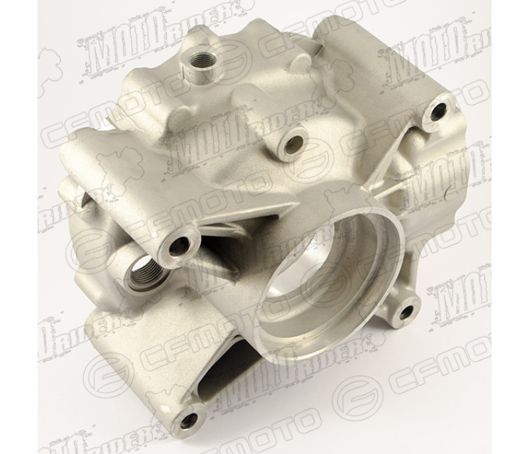 Q520-332001 CASE, REAR AXLE